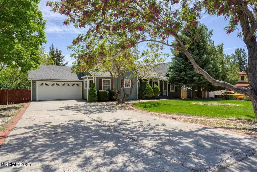 3277 Dartmouth CT, Carson City, NV 89703