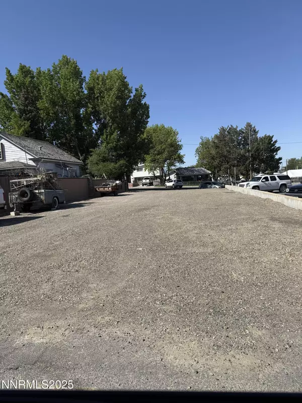 435 Lay ST, Winnemucca, NV 89445