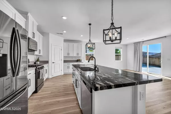 Sparks, NV 89436,3701 Early Dawn DR