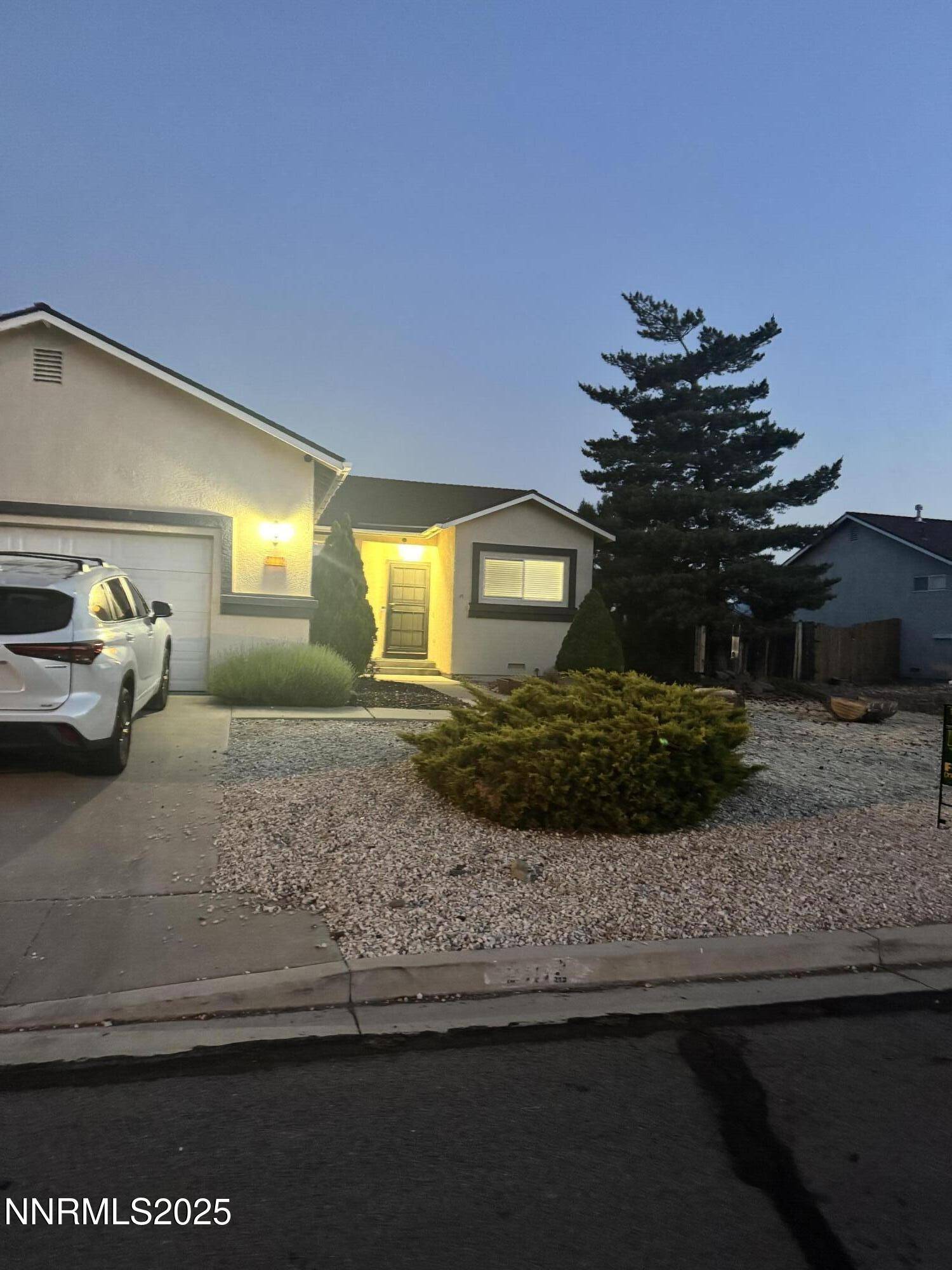 21112 Mt Evans CT Court, Reno, NV 89508