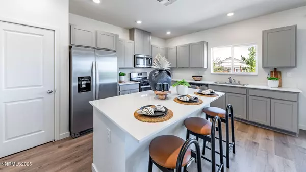 Reno, NV 89506,711 Silver Canoe CT Court