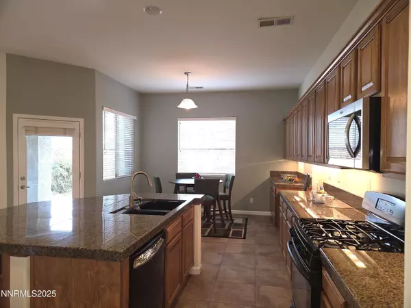 Sparks, NV 89436,1388 Lambrays