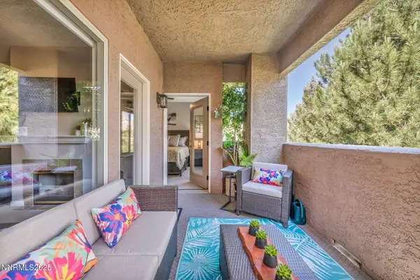 Reno, NV 89521,900 S Meadows #2623