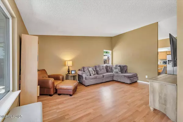 Sparks, NV 89434,809 Glen Valley