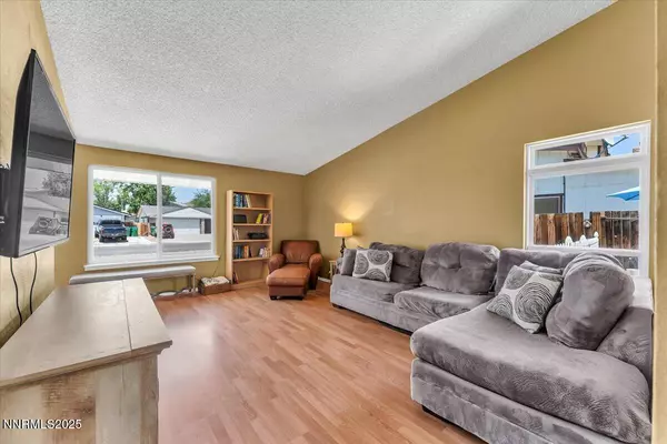 Sparks, NV 89434,809 Glen Valley