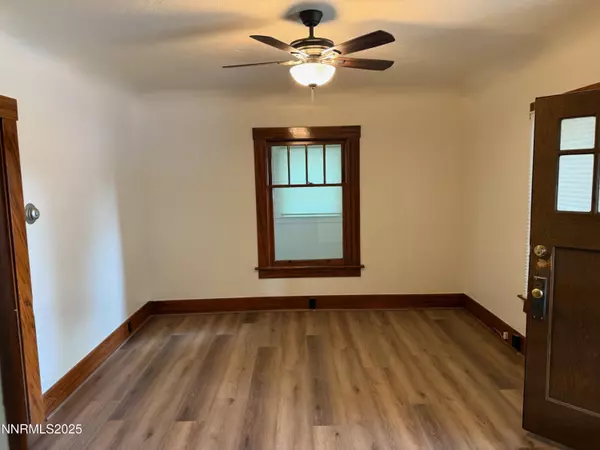 Reno, NV 89503,609 W 10th ST Street ##1