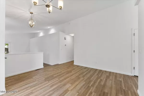 Sparks, NV 89436,4755 Vista Mountain