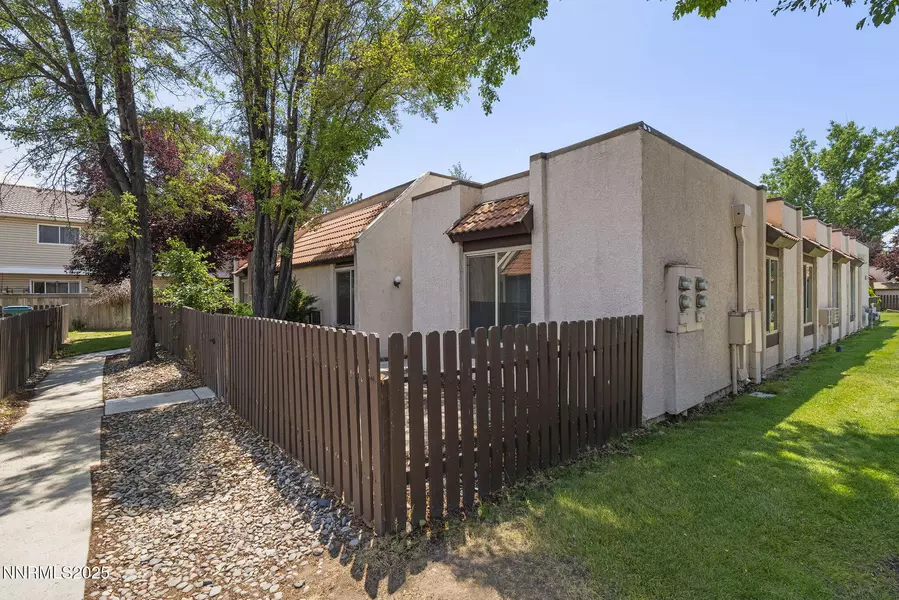 1009 Baywood DR Drive #C, Sparks, NV 89434