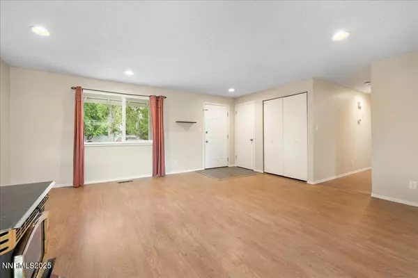 Reno, NV 89508,3830 Avocet CT