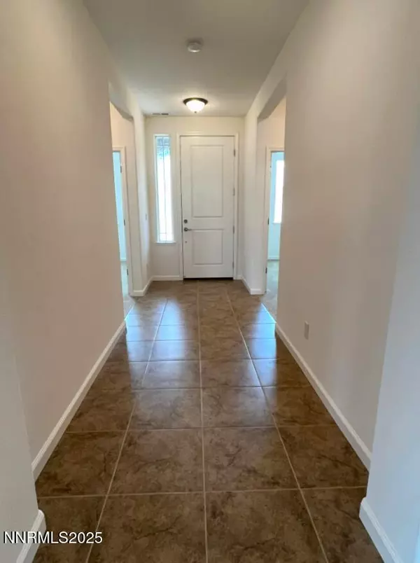 Sparks, NV 89436,7273 Hillstone RD Road