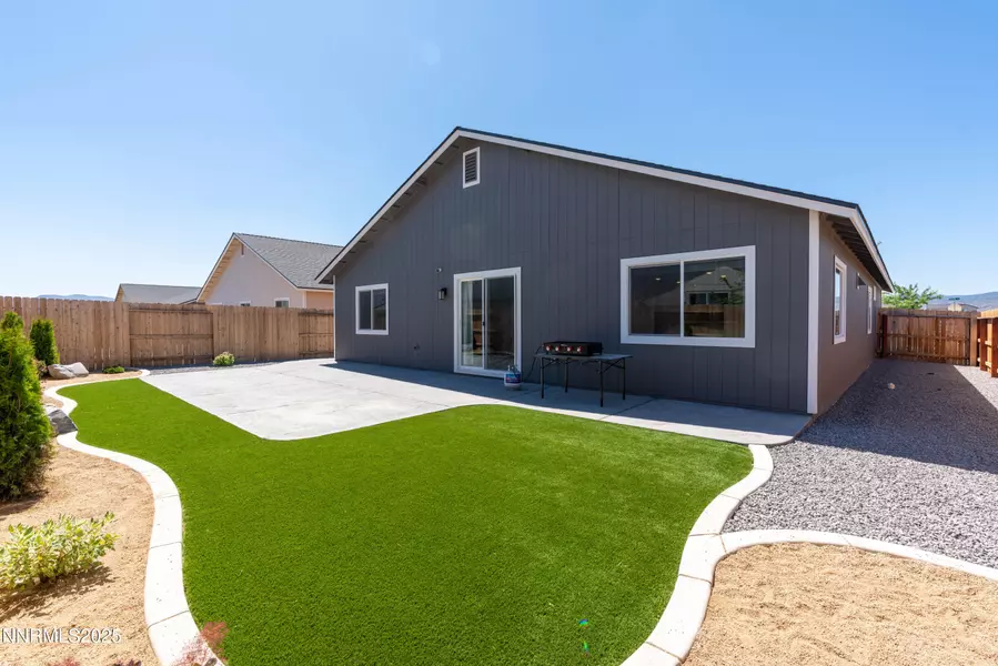 102 Halite DR, Dayton, NV 89403