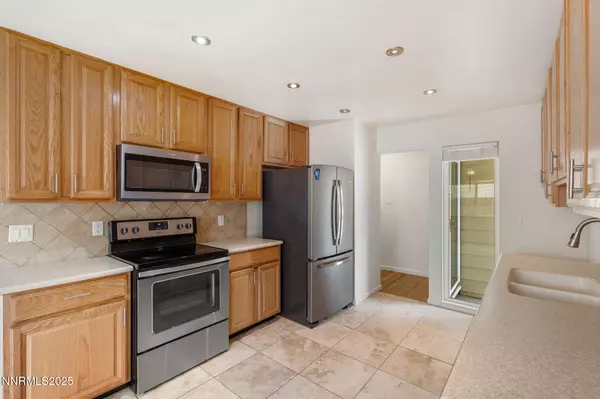 Reno, NV 89503,1350 Marne DR