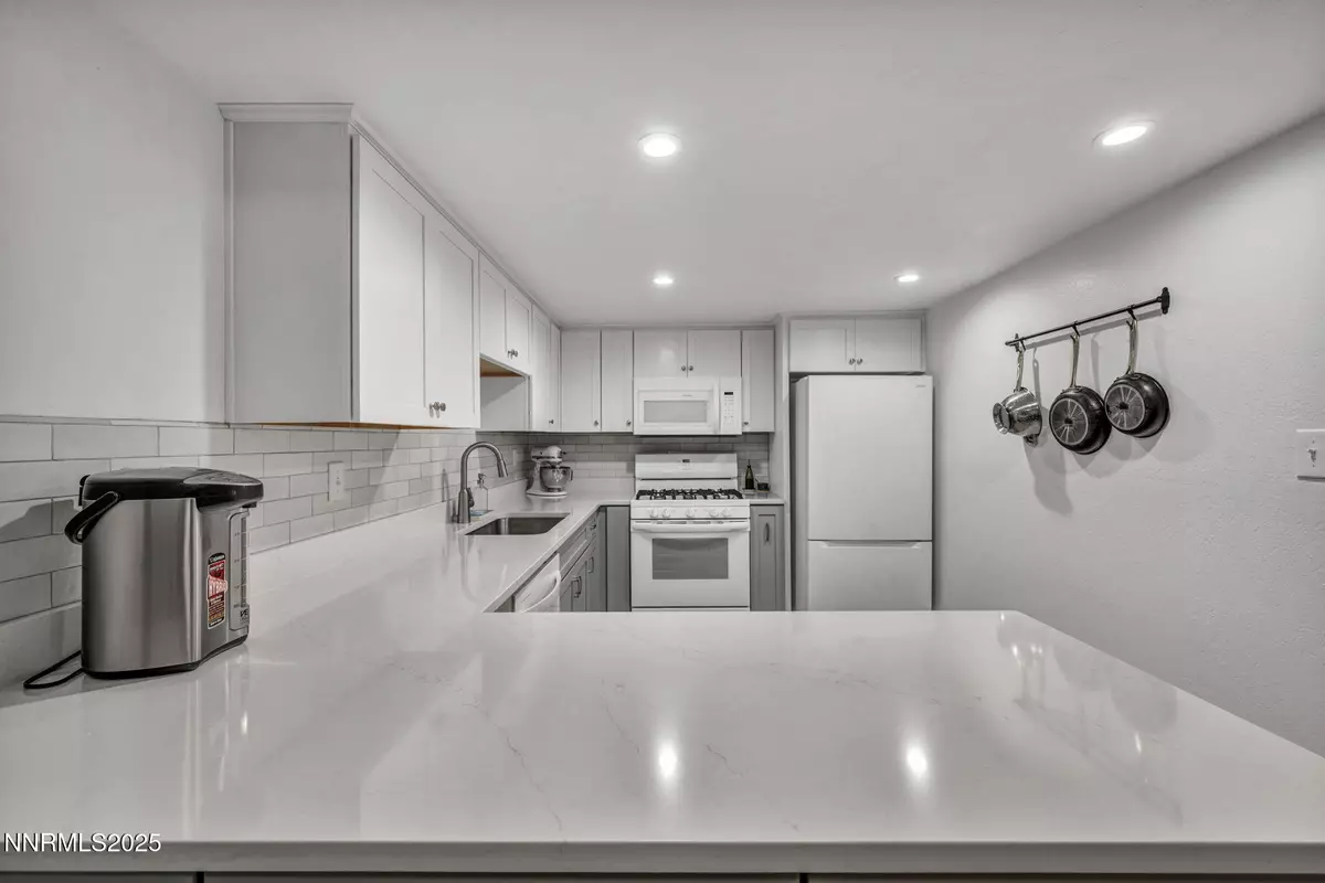 Reno, NV 89503,2300 Dickerson RD #25