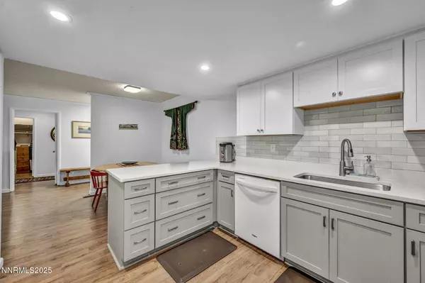 Reno, NV 89503,2300 Dickerson RD #25