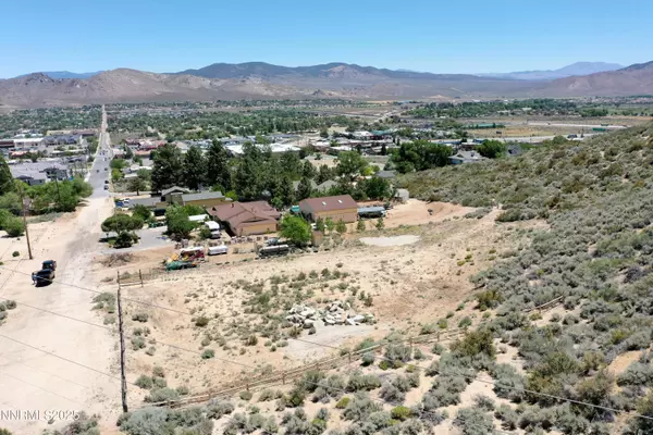 Carson City, NV 89703,633 W Clearview