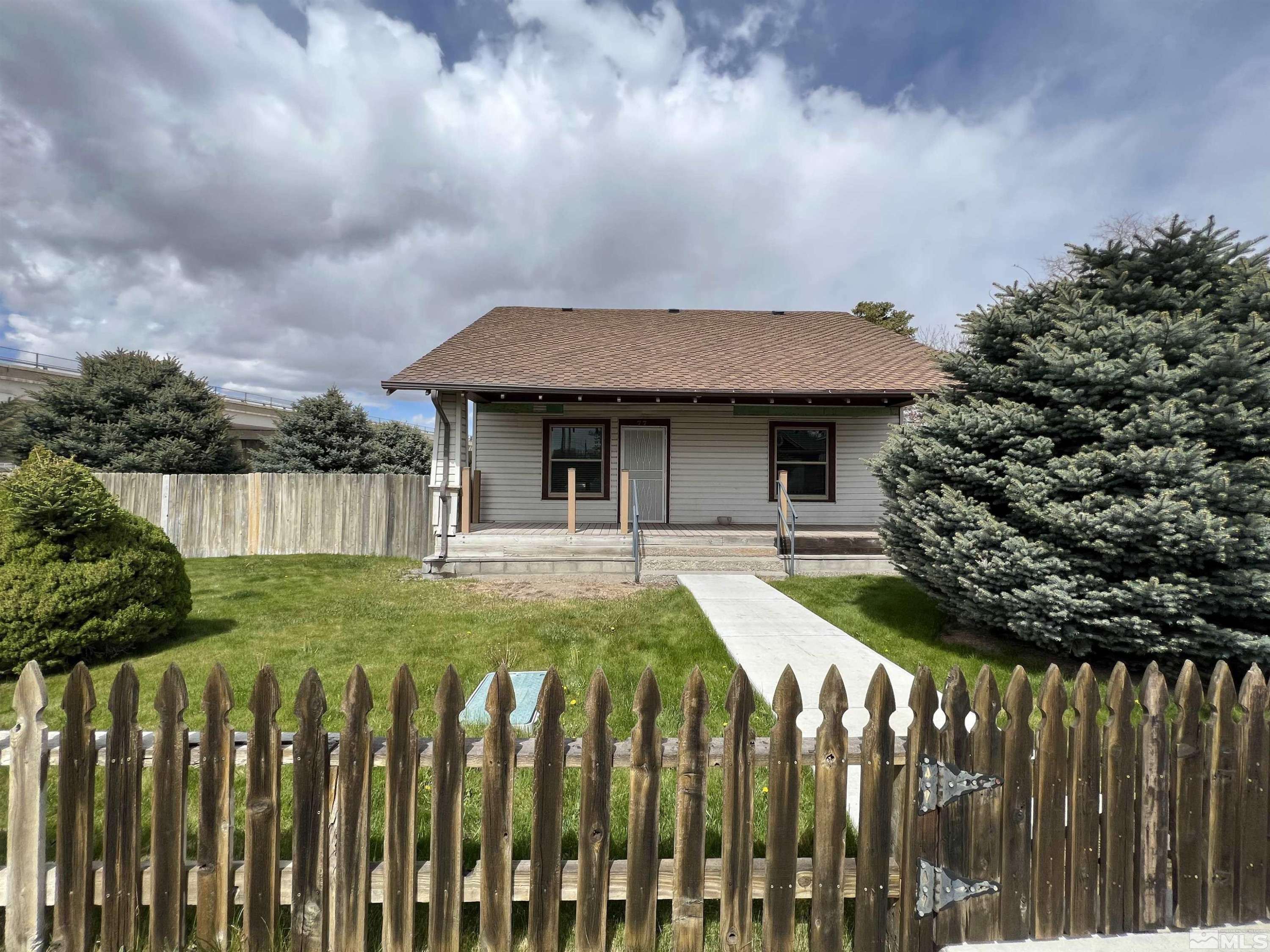 Winnemucca, NV 89445,77 Lay ST Street