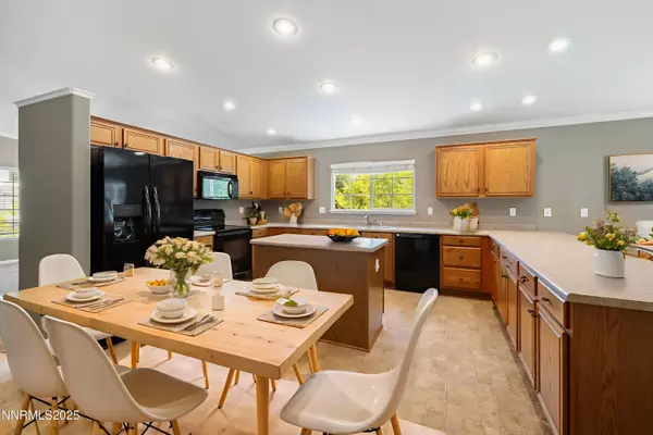 Reno, NV 89508,18265 Cedar View