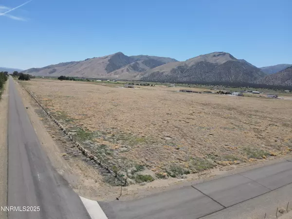 Smith Valley, NV 89444,40 Patrick DR