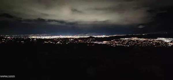 Sparks, NV 89436,5485 Vista Terrace LN Lane
