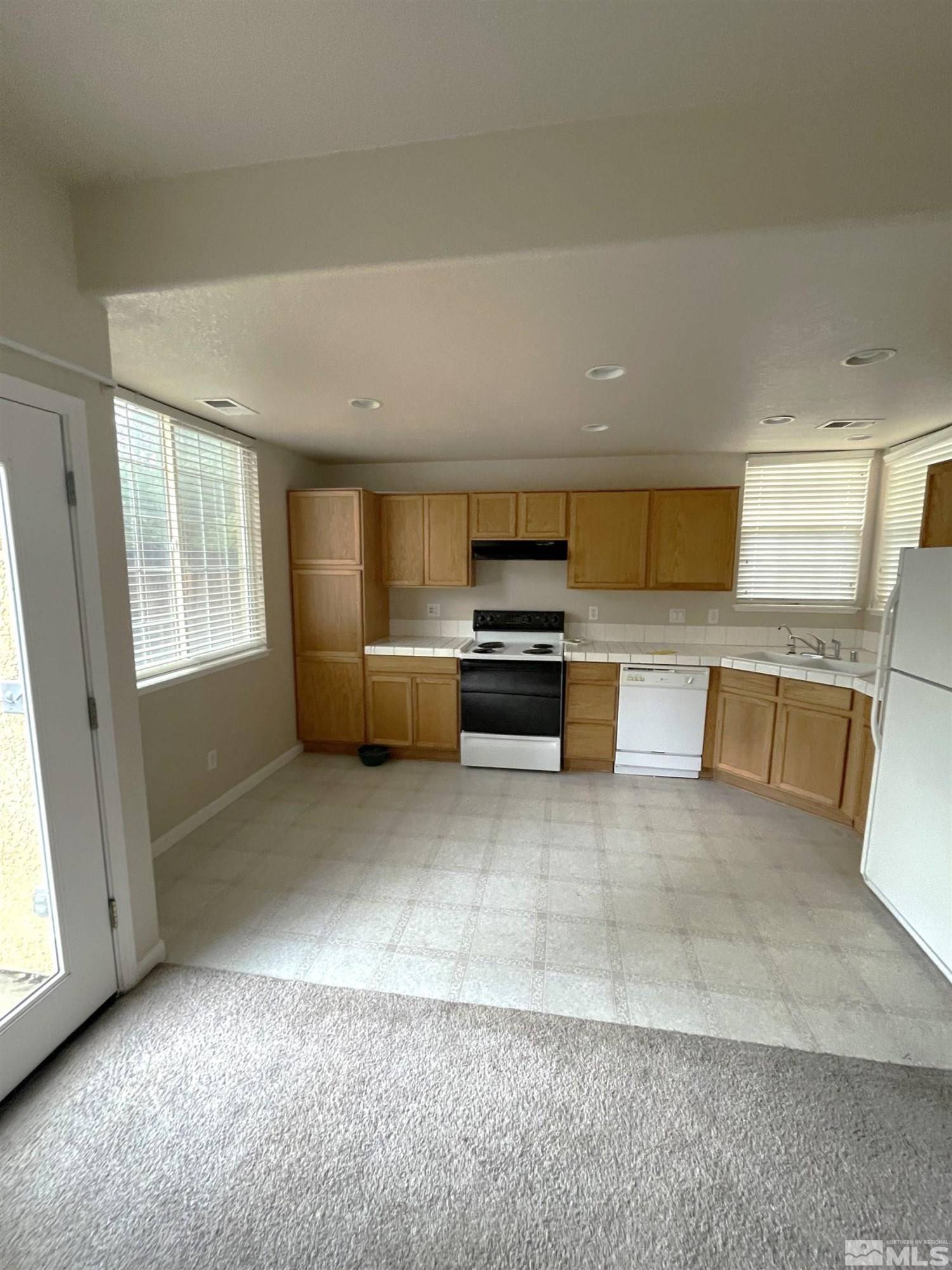 Sparks, NV 89434,2494 Roman DR Drive
