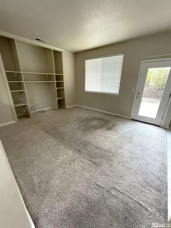 Sparks, NV 89434,2494 Roman DR Drive