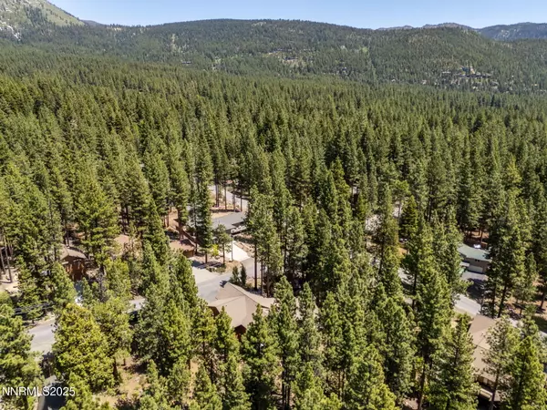 Incline Village, NV 89451,845 Donna DR