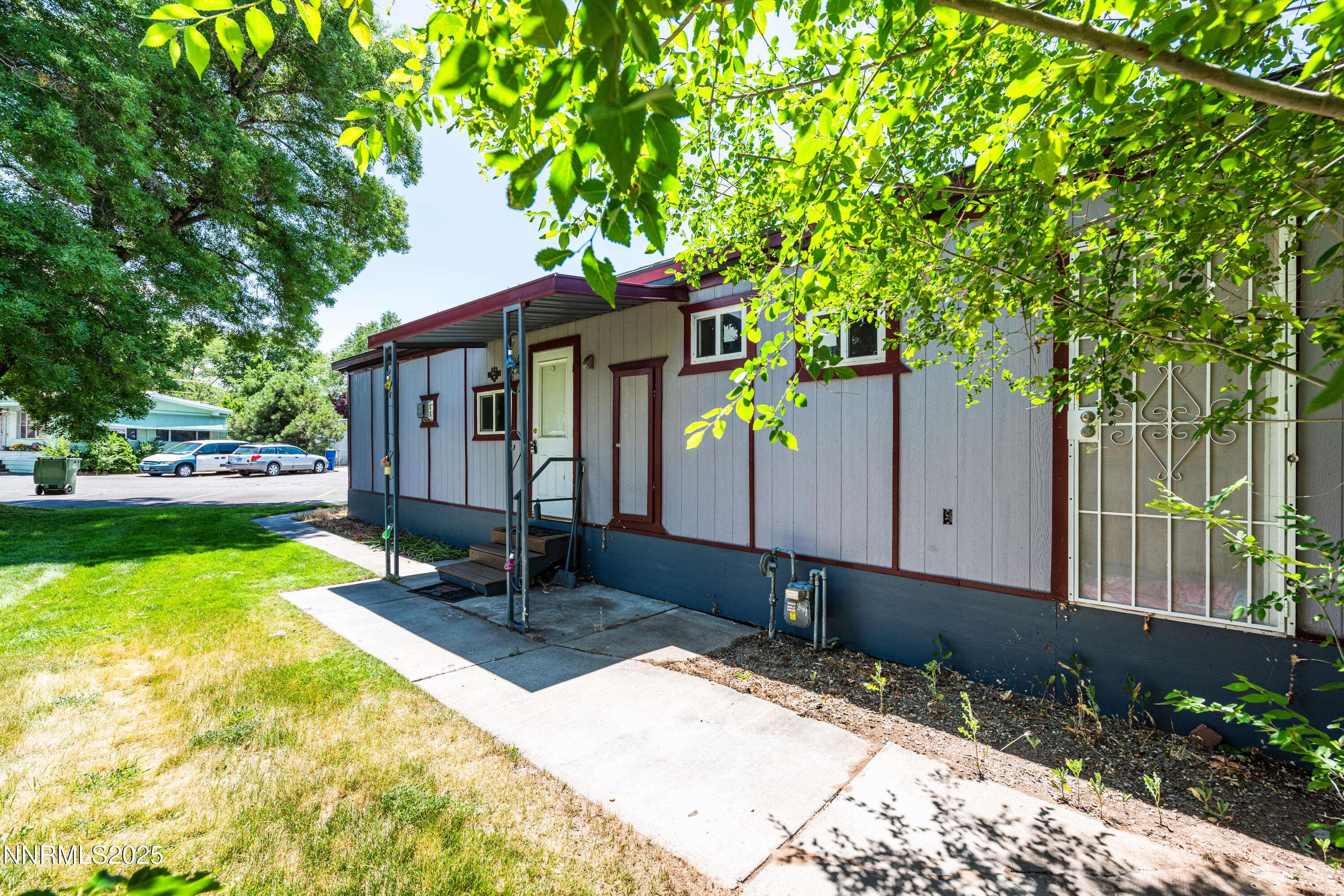 Gardnerville, NV 89410,1212 Kingslane CT Court