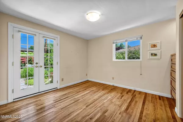 Reno, NV 89503,825 W 11th ST