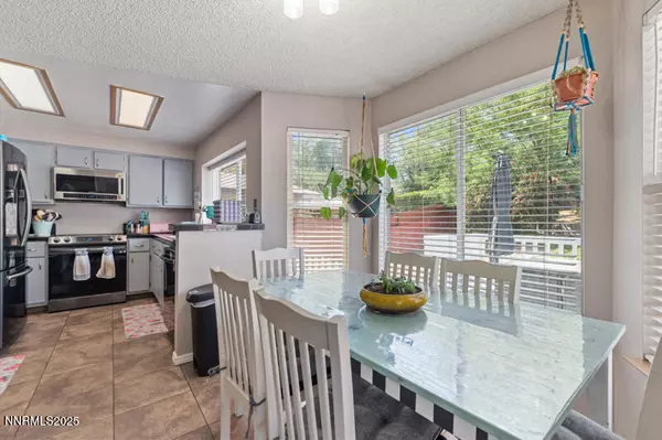 Sparks, NV 89436,6715 Canoe Hill