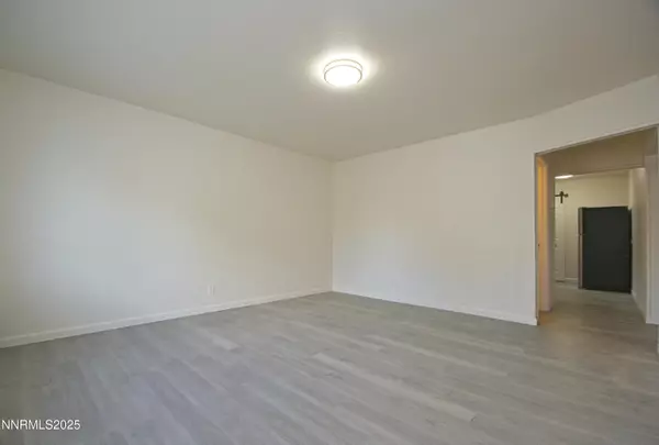 Sparks, NV 89431,985 10th ST Street