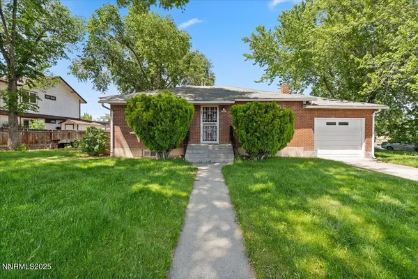 2002 F ST Street, Sparks, NV 89431