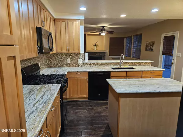 Reno, NV 89521,10079 Cascade Falls DR Drive