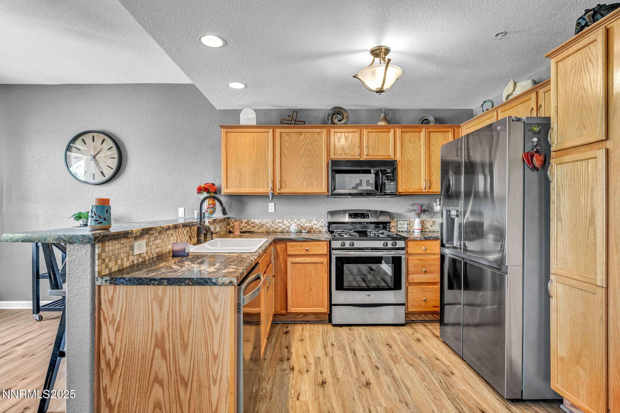 Sparks, NV 89436,6230 Ingleston DR Drive #212