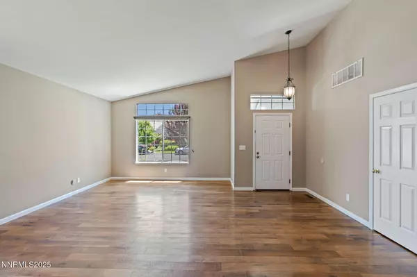 Reno, NV 89502,2915 Fairwood DR