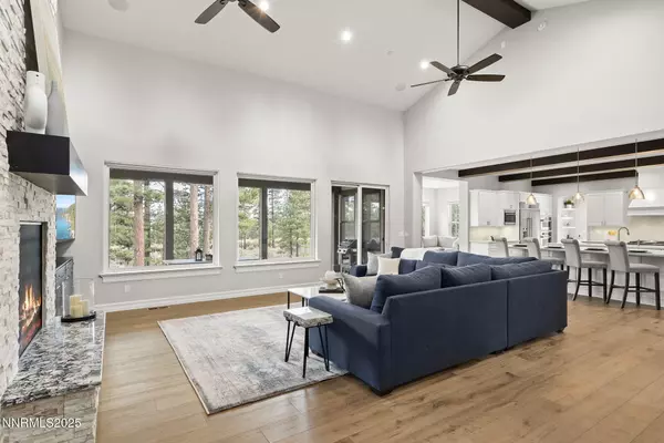 Reno, NV 89511,5072 Bordeaux