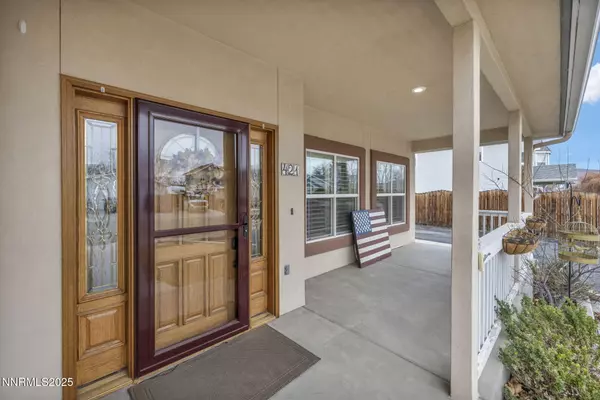Yerington, NV 89447,421 Silver Star CT Court