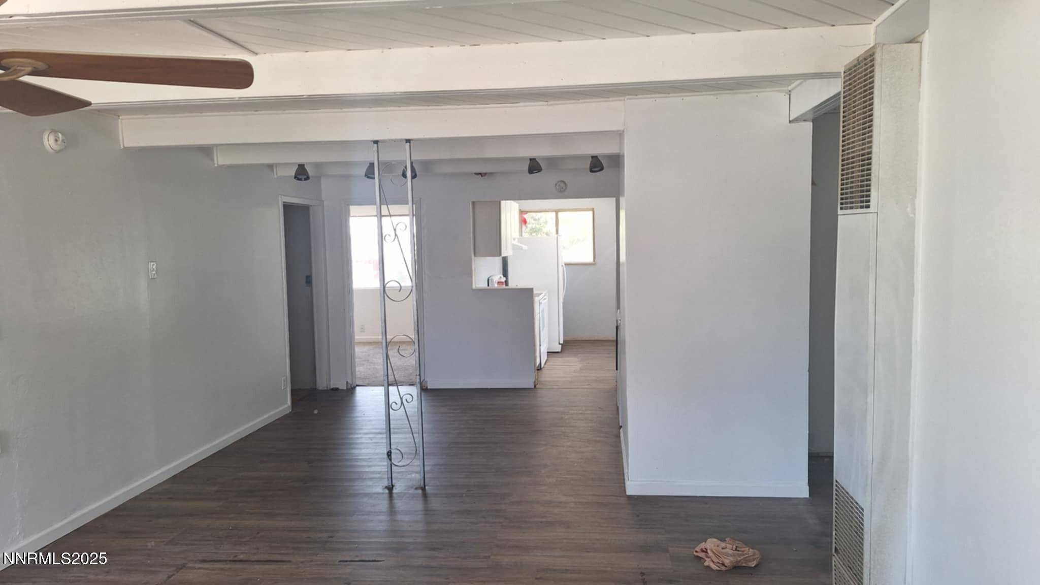Hawthorne, NV 89415,123 Hermansen ST Street