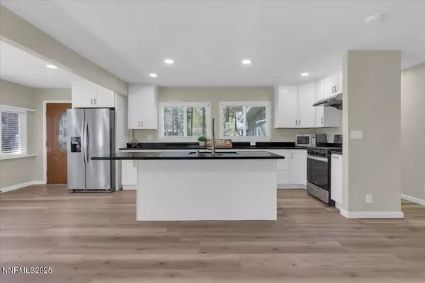 South Lake Tahoe, CA 96150,1094 Johnson BLVD