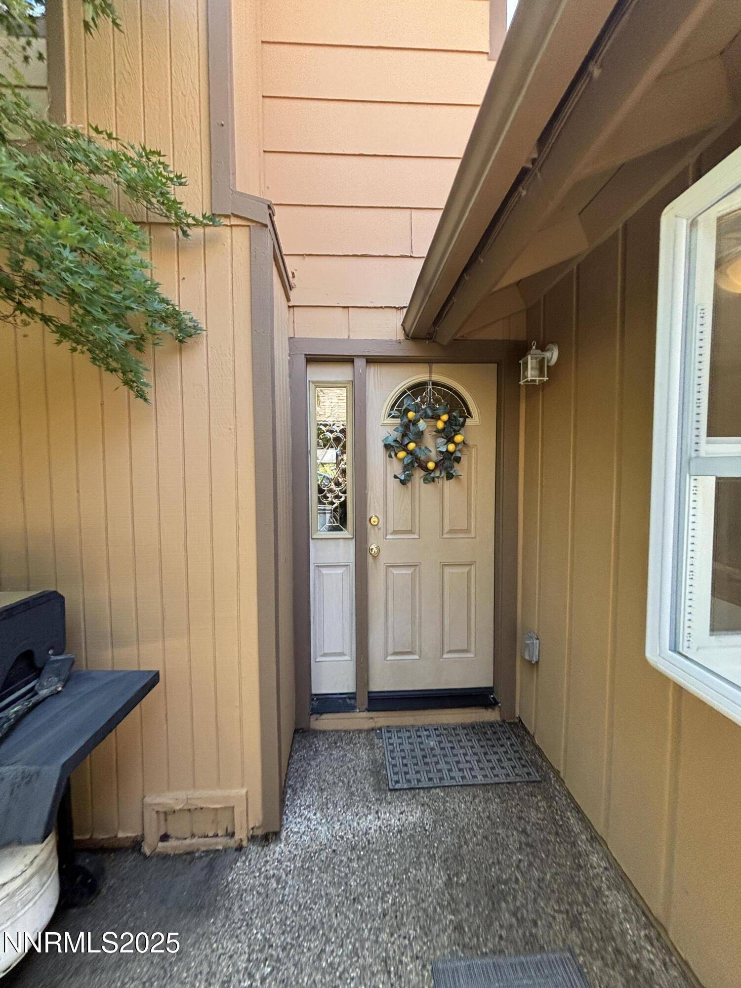 Reno, NV 89512,2412 Newcastle WAY Way