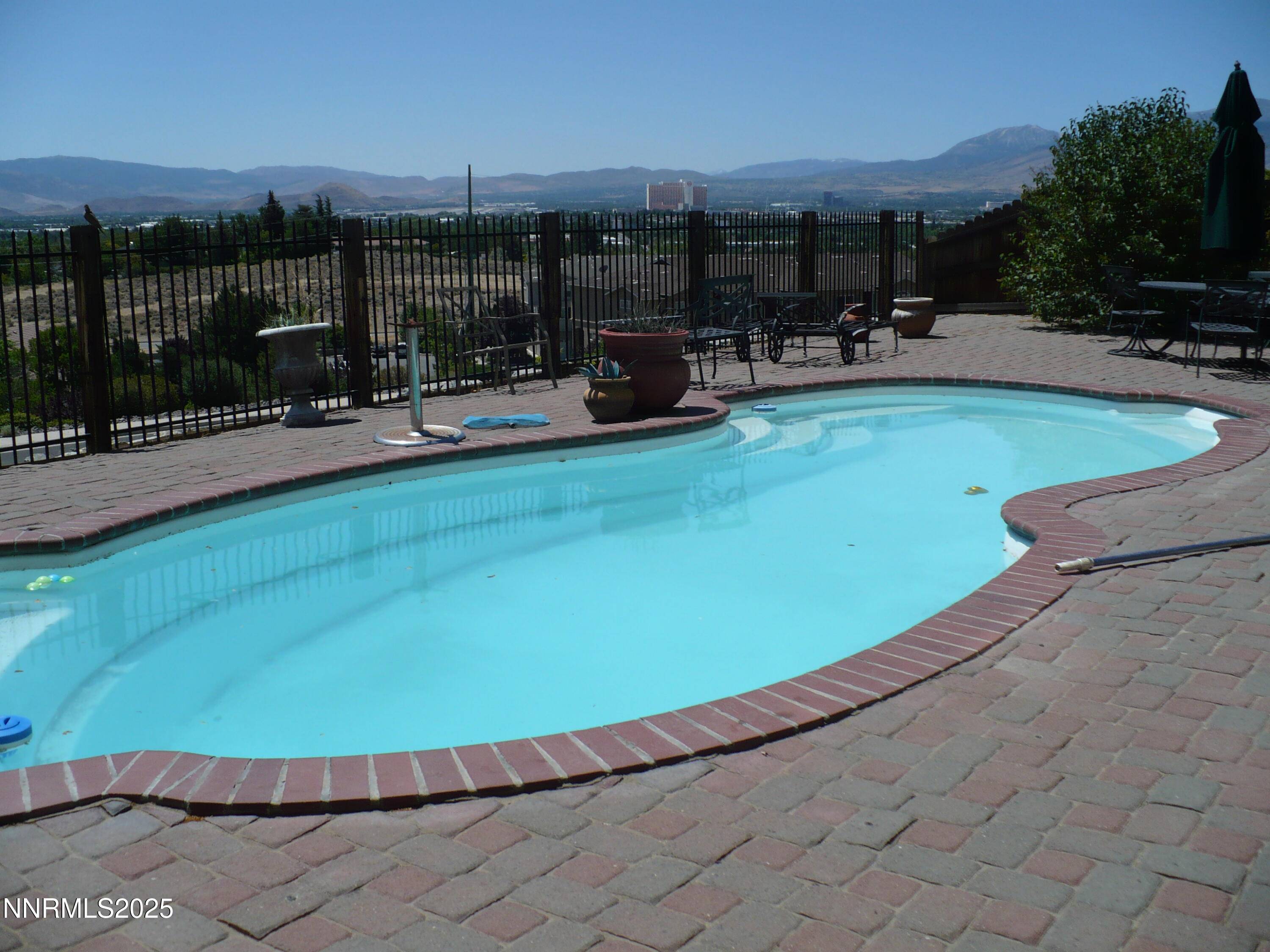 Sparks, NV 89431,3160 Creekside LN Lane