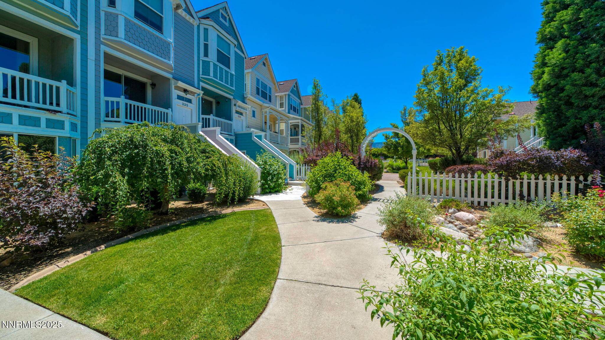 Reno, NV 89509,225 Gramercy LN Lane