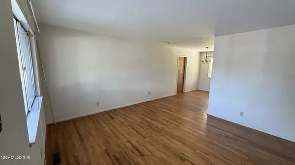 Sparks, NV 89431,31 Sheridan WAY Way