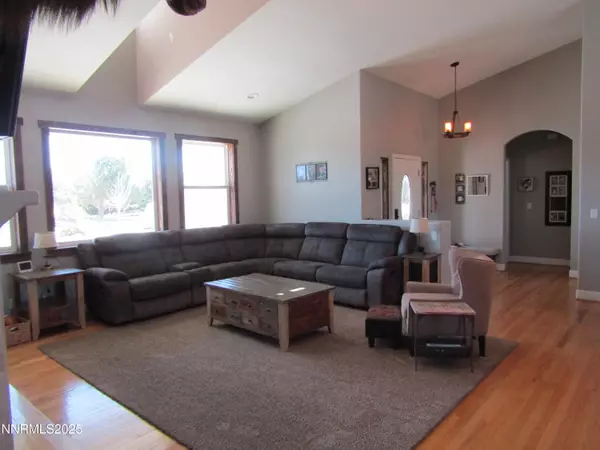 Smith Valley, NV 89444,40 Kari LN Lane