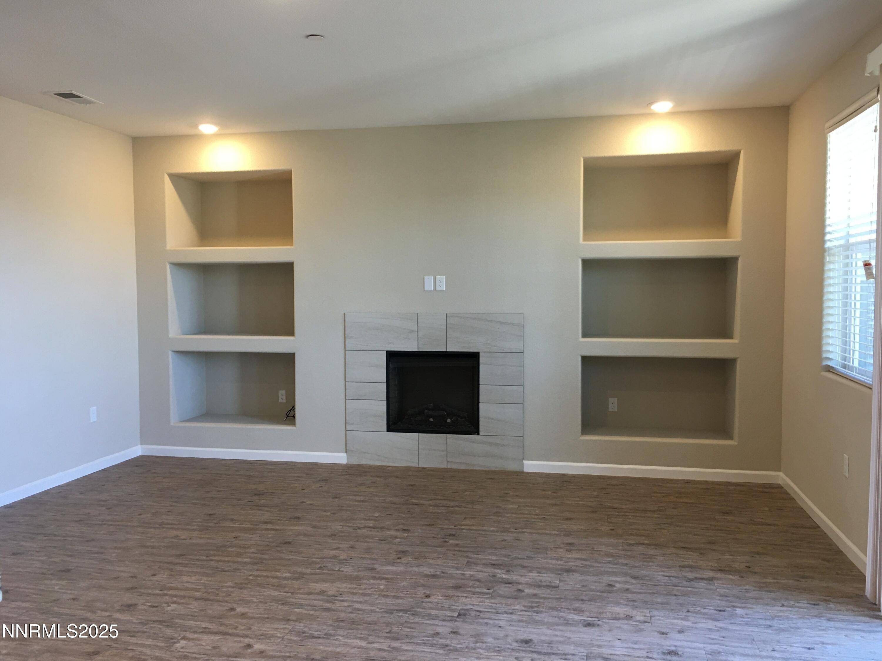 Sparks, NV 89436,4769 Bougainvillea CIR Circle
