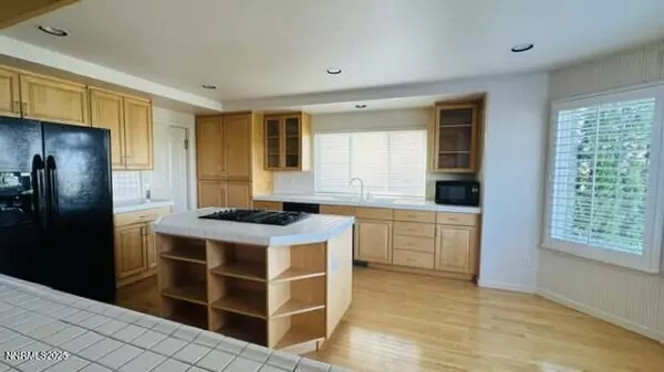 Reno, NV 89519,6186 Squires LN Lane