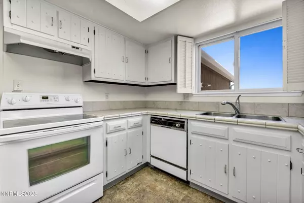 Reno, NV 89509,1425 Julie CT