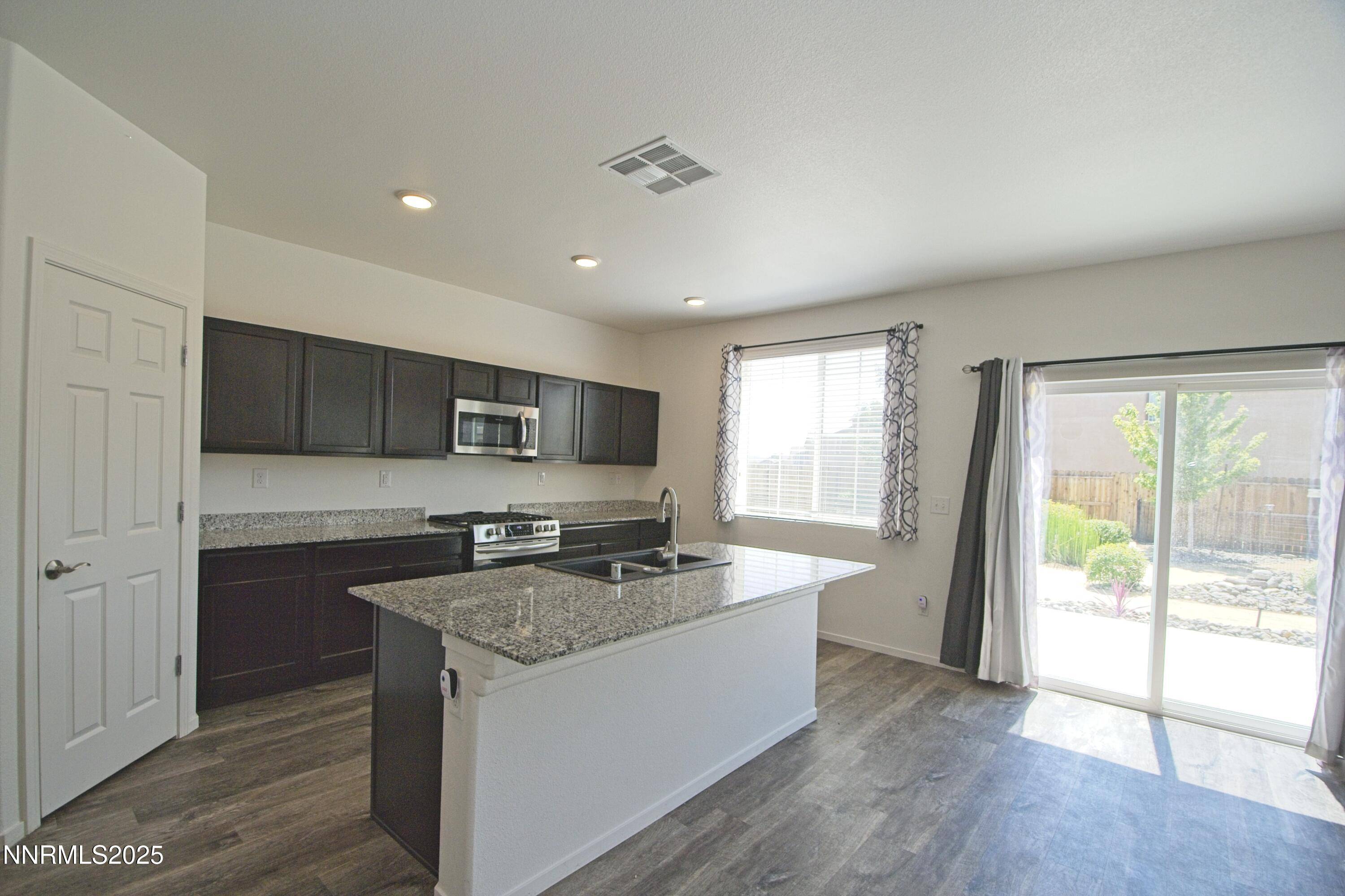 Reno, NV 89506,9800 Fishermans Reef Ct CT Court