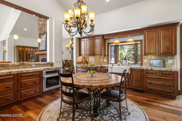 Reno, NV 89511,102 W Willis LN Lane
