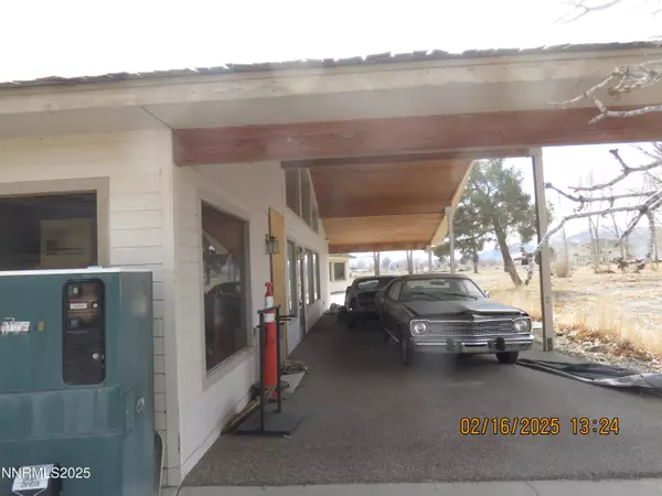 Yerington, NV 89447,111 NV-208