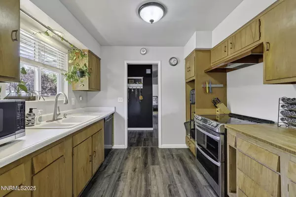 Reno, NV 89508,10690 Santa Fe RD